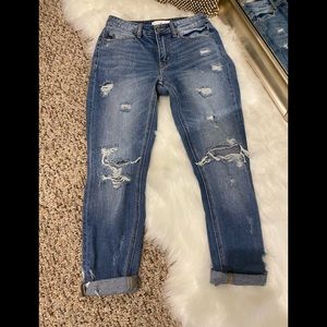 Kancan ripped boyfriend Jeans size 3/25
